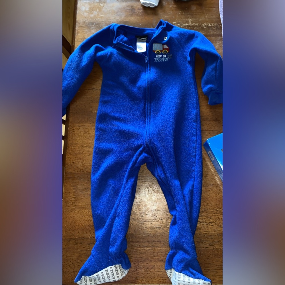 2 T footies